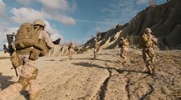 ΗΠΑ και Βρετανία εξαπέλυσαν πυραυλικά πλήγματα εναντίον των Χούθι, με αντίποινα απειλούν εκείνοι