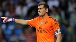 Ο άγιος Iker Casillas