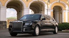 Cadillac του Joe Biden εναντίον Senat του Vladimir Putin