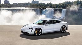 Η νέα Porsche Taycan διαλύει έναν από τους μύθους για τα ηλεκτρικά αυτοκίνητα