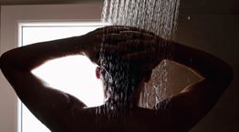 Δεν σου αρέσει να πλένεσαι; Δες τι έχει να πει η επιστήμη