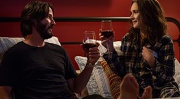 Ένας καλός λόγος για να πίνεις ένα ποτήρι κρασί με το φαγητό