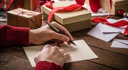 Γιατί οι λίστες με τις αποφάσεις για τη νέα χρονιά σχεδόν πάντα &#39;πάνε κουβά&#39;