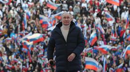 Τελικά, ποιος "επιβάλλει κυρώσεις" στη Ρωσία;