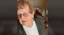 94χρονη γιαγιά δίνει γκομενικές συμβουλές για πρώην και γίνεται viral