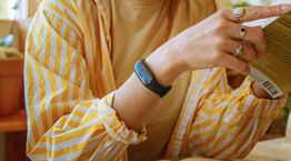 Υπάρχει ένα AI gadget που ηχογραφεί ολόκληρη την καθημερινότητά σου