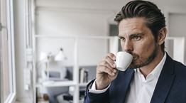 Η ποσότητα καφεΐνης που χρειάζεται καθημερινά ο οργανισμός