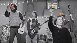 Ο ανοιξιάτικος παγανισμός δεν είναι σκέτο entertainment