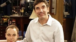 Chuck Lorre, ο άνθρωπος πίσω από τις αγαπημένες μας κωμωδίες