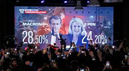 H Γαλλία στις κάλπες, για την πιο σκληρή πολιτική αναμέτρηση