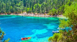 Η πιο δημοφιλής κρυφή παραλία του Instagram βρίσκεται στην Κεφαλονιά