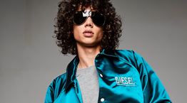 To satin bomber jacket και το &quot;άλλο&quot; bomber