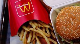 Το μυστικό νοστιμιάς πίσω από τις πατάτες των McDonald's