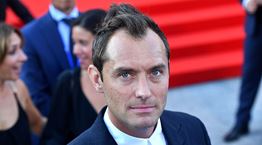 6 tips για τη φροντίδα των αδύναμων μαλλιών