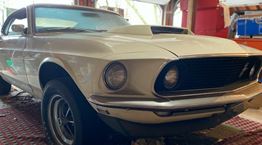 Μία Mustang Boss 429 του 1969 βρέθηκε μετά από 40 χρόνια