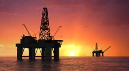 Γιατί καταρρέουν οι τιμές του πετρελαίου;