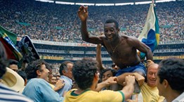 Κι αν η Generation Z ξεχάσει εντελώς τον Pelé;