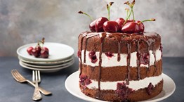 Κανείς δεν αντιστέκεται στην Black Forest