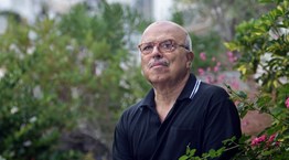 Ο Γιάννης Ξανθούλης πιστεύει πως είναι καλύτερος αναγνώστης από συγγραφέας