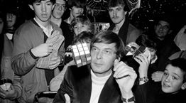 Μια φορά κι έναν καιρό, ένας τύπος έγινε κατα λάθος πάμπλουτος επειδή δημιούργησε τον κύβο του Rubik