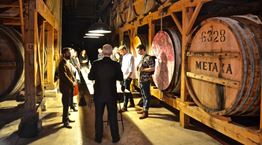 Έτσι τα ελληνικά αποστάγματα μπήκαν στα μπαρ και έκαναν διεθνή καριέρα