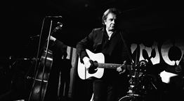 Οι ατάκες του Johnny Cash που θα σε εμπνεύσουν