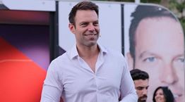 To 4ήμερο γαμήλιο γλέντι του Κασσελάκη στα Χανιά και το αίτημα της Γεροβασίλη για εκλογές