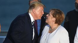 Ο Donald Trump δεν τα πάει καλά με τις ισχυρές γυναίκες