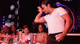 Γιατί όλοι έχουν ξενερώσει με τo εστιατόριo του Nusret στο Λονδίνο