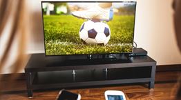 Πρώην διαιτητής στην Άρτα κατηγορείται για υπόθεση συνδρομητικής πειρατείας - Πρόστιμα-φωτιά