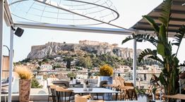 Το Manouka δεν είναι μία ακόμη ταράτσα στο κέντρο της Αθήνας