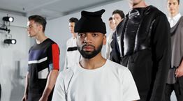 Kerby Jean-Raymond, γράφοντας ιστορία στον κόσμο της μόδας