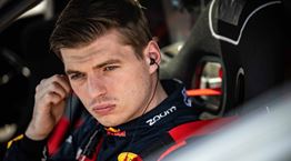 Ο Max Verstappen οδήγησε το πανίσχυρο Honda CR-V