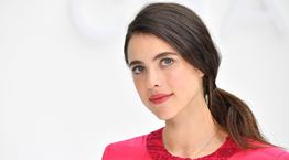 Margaret Qualley, έχεις -ξανά- την προσοχή μας