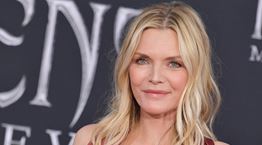Η Michelle Pfeiffer έχει κάτι να πει για τον Coolio