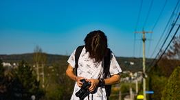 Αποτύπωσε τη μαγεία του καλοκαιριού με αυτές τις φωτογραφικές μηχανές