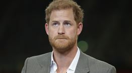 Το παλάτι θέλει να ξεφορτωθεί τον πρίγκιπα Harry