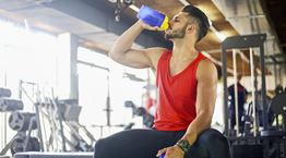 Όσα πρέπει να ξέρεις για το Oatzempic, το viral λιποδιαλυτικό ρόφημα του TikTok