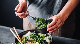 8 βήματα για να ξοδεύεις λιγότερο φαγητό