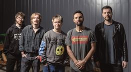 Όλα ή Nothing But Thieves