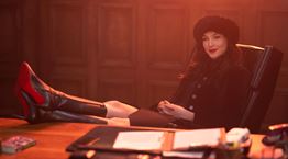 Η Gal Gadot είναι ο μόνος λόγος για να δεις το Red Notice