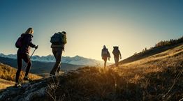 Σμιλεύοντας το σώμα με πεζοπορία