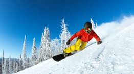 Καίγοντας τρελές θερμίδες με προπόνηση στα χιόνια