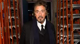 Τα υπερβολικά μακριά παλτό του Al Pacino στα 90s