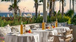 Το La Petite Maison υποδέχεται το καλοκαίρι με ένα μοναδικό πάρτι