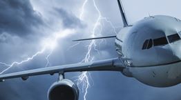 Γιατί φοβόμαστε τα αεροπλάνα ενώ είναι τα πιο ασφαλή μέσα μεταφοράς