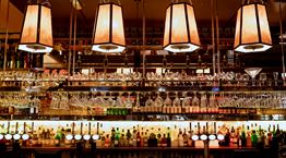 Το μικρότερο whisky bar στον κόσμο