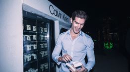 Η Calvin Klein ανοίγει το νέο lifestyle κατάστημά της στο εμπορικό κέντρο River West