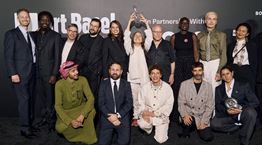 Η Meriem Bennani κερδίζει το Boss Awards για εξαίρετη προσφορά στα Art Basel Awards Miami Beach