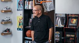 Ο Shea Serrano είναι ένας από τους σημαντικότερους εκπροσώπους της ποπ κουλτούρας σήμερα